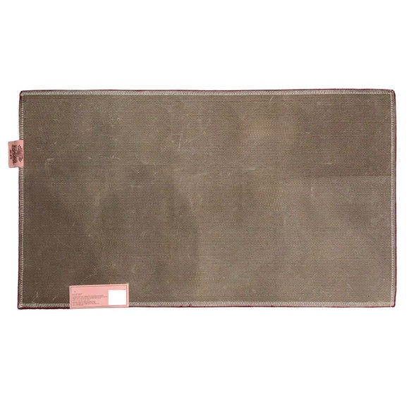 Juicy Couture Home Valentine’s Day Decor Hot Pink Heart Pattern Accent Rug - Picture 4 of 7